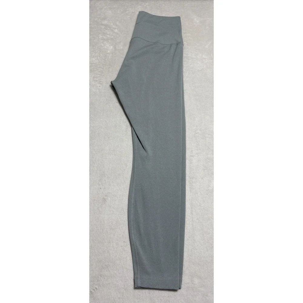 Nike Yoga Womens Size Large 7/8 Compression Leggings Light Green